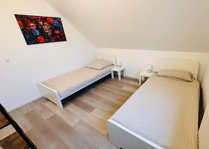 3 Achim Uphusen Direkt An Der Autobahn Bremer Kreuz! *