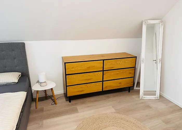 3 Achim Uphusen Direkt An Der Autobahn Bremer Kreuz! *